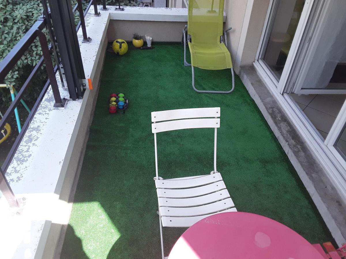 Appartement Heyzie à Pontault-Combault Extérieur photo