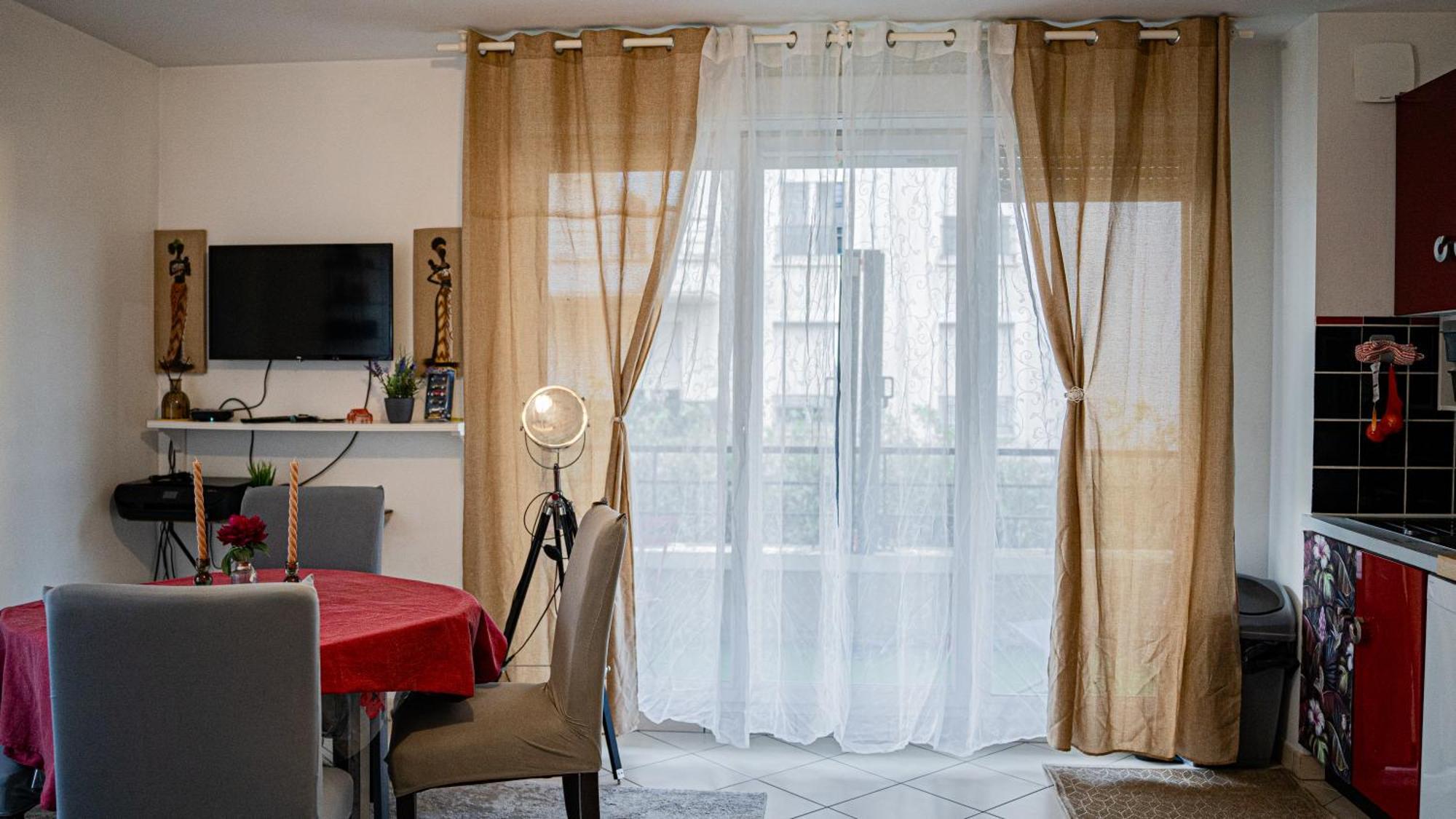 Appartement Heyzie à Pontault-Combault Extérieur photo